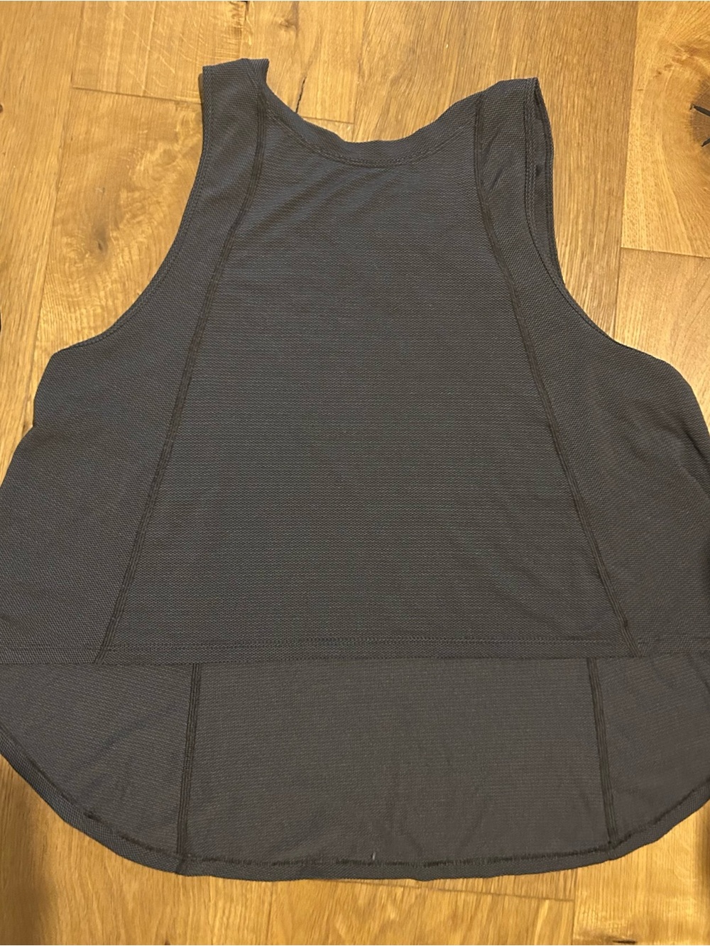 lululemon athletica 3x Performance Tank Top - Picture 4 of 6